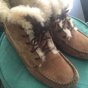 Ugg Chickaree Moccasins